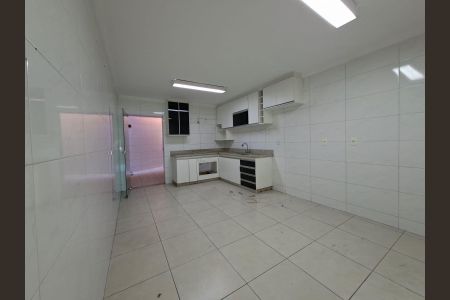 Cozinha de casa para alugar com 3 quartos, 100m² em Alípio de Melo, Belo Horizonte