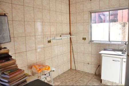 Casa à venda com 120m², 4 quartos e 2 vagas Casa à venda com 120m², 4 quartos e 2 vagasDetalhe - Edícola - Cozinha