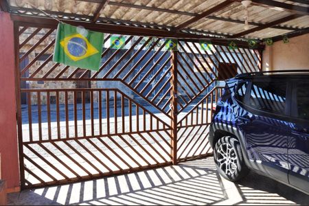 Casa à venda com 120m², 4 quartos e 2 vagas Casa à venda com 120m², 4 quartos e 2 vagasGaragem