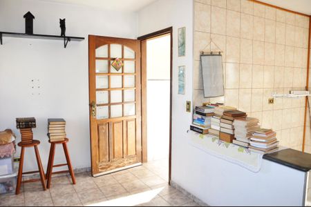Casa à venda com 120m², 4 quartos e 2 vagas Casa à venda com 120m², 4 quartos e 2 vagasDetalhe - Edícola - Sala