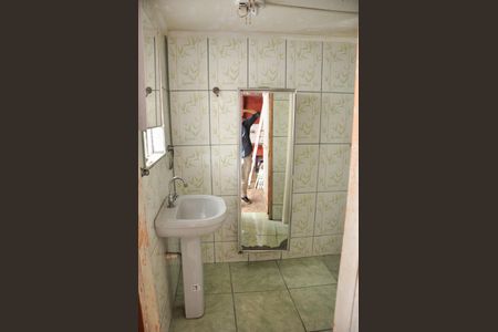Casa à venda com 120m², 4 quartos e 2 vagas Casa à venda com 120m², 4 quartos e 2 vagasDepósito - Banheiro Social