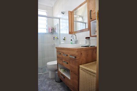 Casa à venda com 120m², 4 quartos e 2 vagas Casa à venda com 120m², 4 quartos e 2 vagasDetalhe - Banheiro Social