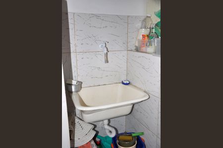 Casa à venda com 120m², 4 quartos e 2 vagas Casa à venda com 120m², 4 quartos e 2 vagasDetalhe - Área de Serviço