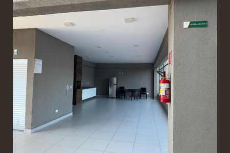 Apartamento para alugar com 64m², 2 quartos e 2 vagas Apartamento para alugar com 64m², 2 quartos e 2 vagasÁrea comum - Churrasqueira