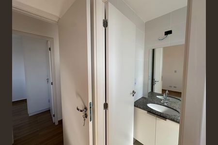 Apartamento para alugar com 64m², 2 quartos e 2 vagas Apartamento para alugar com 64m², 2 quartos e 2 vagasBanheiro da Suíte