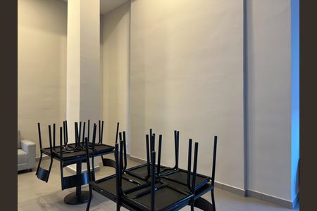Apartamento para alugar com 64m², 2 quartos e 2 vagas Apartamento para alugar com 64m², 2 quartos e 2 vagasÁrea comum - Salão de festas
