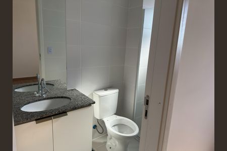 Apartamento para alugar com 64m², 2 quartos e 2 vagas Apartamento para alugar com 64m², 2 quartos e 2 vagasBanheiro da Suíte