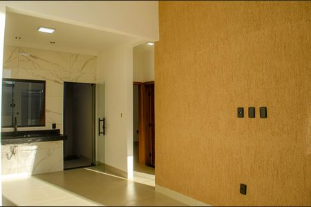 Casa à venda com 2 quartos, 95m² em Jardim Novo Mundo, Goiânia