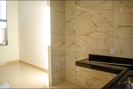 Casa à venda com 95m², 2 quartos e sem vaga