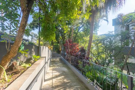Apartamento à venda com 69m², 3 quartos e 1 vaga Apartamento à venda com 69m², 3 quartos e 1 vagaEntrada