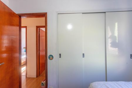 Quarto 2 de apartamento à venda com 3 quartos, 69m² em Jardim Vilas Boas, São Paulo
