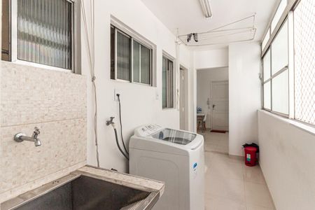 Área de Serviço de apartamento para alugar com 3 quartos, 143m² em Santa Cecilia, São Paulo