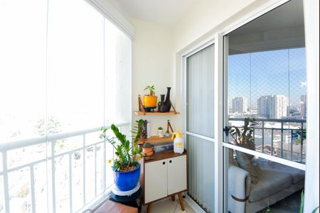 Varanda da Sala de apartamento à venda com 2 quartos, 54m² em Vila Endres, Guarulhos
