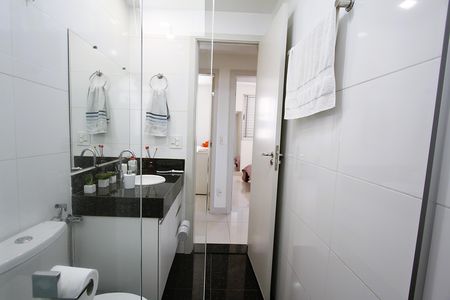 Apartamento à venda com 77m², 3 quartos e 2 vagasBanheiro Social