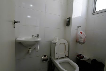 Apartamento à venda com 77m², 3 quartos e 2 vagasBanheiro de serviço