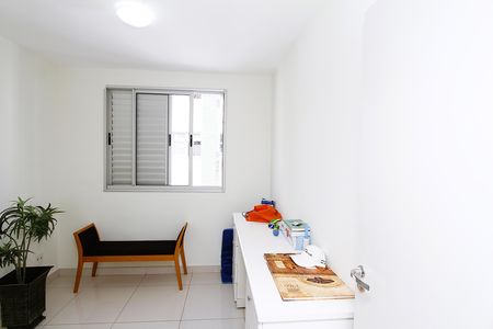 Apartamento à venda com 77m², 3 quartos e 2 vagasQuarto 1