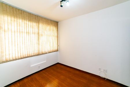 Suíte de apartamento para alugar com 1 quarto, 61m² em Funcionários, Belo Horizonte