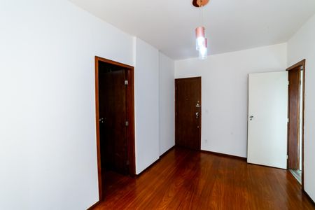 Sala de apartamento para alugar com 1 quarto, 61m² em Funcionários, Belo Horizonte