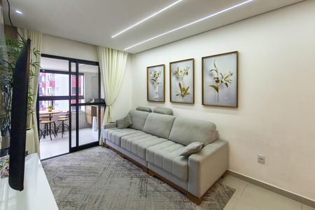 Sala de apartamento para alugar com 2 quartos, 80m² em Canto do Forte, Praia Grande