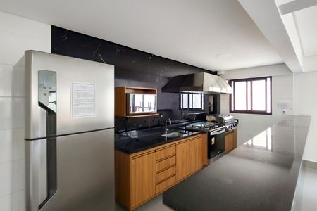 Apartamento para alugar com 80m², 2 quartos e 2 vagas Apartamento para alugar com 80m², 2 quartos e 2 vagasCozinha do Salão de Festas