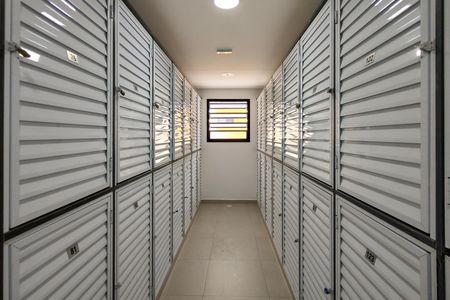 Apartamento para alugar com 80m², 2 quartos e 2 vagas Apartamento para alugar com 80m², 2 quartos e 2 vagasArmários