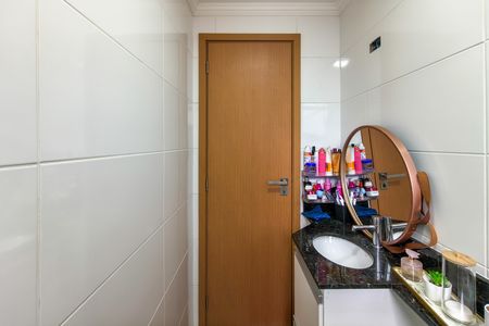 Apartamento para alugar com 80m², 2 quartos e 2 vagas Apartamento para alugar com 80m², 2 quartos e 2 vagasBanheiro da Suíte 1