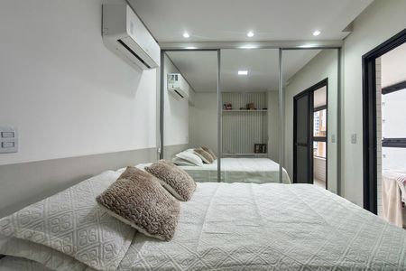 Suíte 1 de apartamento para alugar com 2 quartos, 80m² em Canto do Forte, Praia Grande