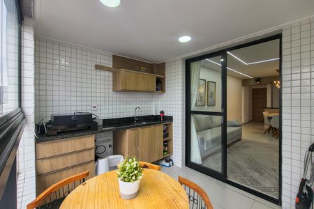 Apartamento para alugar com 80m², 2 quartos e 2 vagas Apartamento para alugar com 80m², 2 quartos e 2 vagasSacada