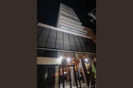 Studio à venda com 20m², 1 quarto e sem vaga Studio à venda com 20m², 1 quarto e sem vagaPrédio