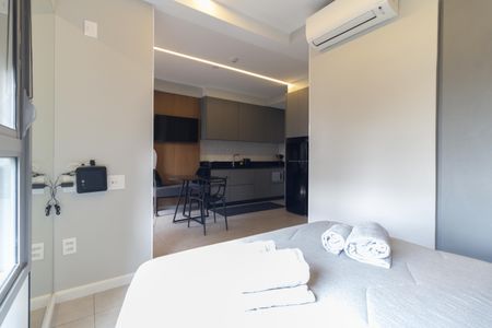Quarto de kitnet/studio para alugar com 1 quarto, 32m² em Vila Gumercindo, São Paulo