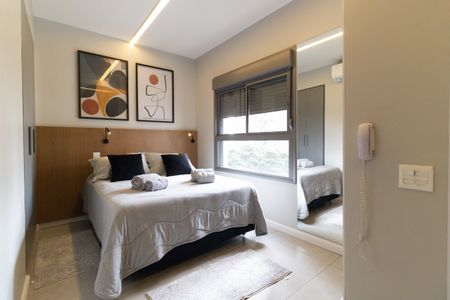 Quarto de kitnet/studio para alugar com 1 quarto, 32m² em Vila Gumercindo, São Paulo
