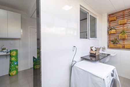 Apartamento à venda com 90m², 3 quartos e 1 vaga Apartamento à venda com 90m², 3 quartos e 1 vagaÁrea de Serviço