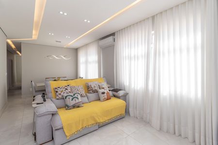 Apartamento à venda com 3 quartos, 90m² em Santa Amelia, Belo Horizonte