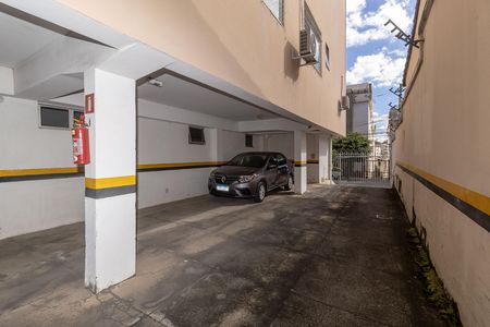 Garagem de apartamento à venda com 3 quartos, 90m² em Santa Amelia, Belo Horizonte