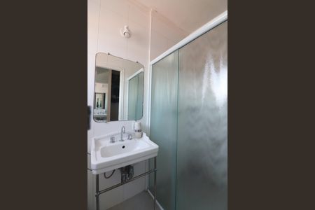 Casa de condomínio para alugar com 120m², 3 quartos e 1 vagaQuarto 1 - Suíte Banheiro 