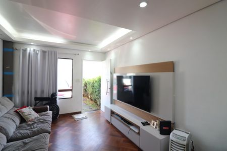 Sala de casa de condomínio para alugar com 3 quartos, 120m² em Demarchi, São Bernardo do Campo