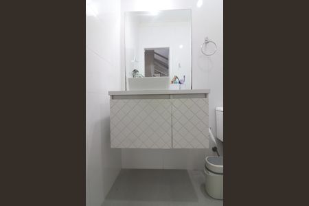 Casa de condomínio para alugar com 120m², 3 quartos e 1 vagaBanheiro Social