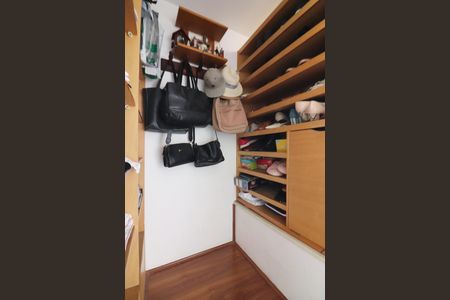 Casa de condomínio para alugar com 120m², 3 quartos e 1 vagaQuarto 1 - Suíte Closet