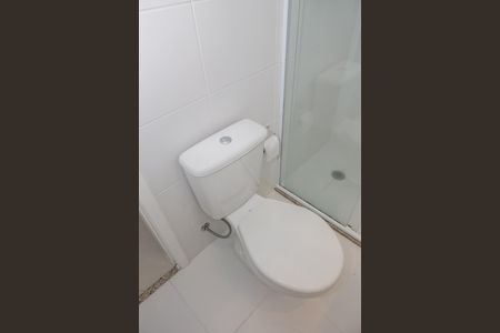 Apartamento à venda com 66m², 2 quartos e 2 vagas Apartamento à venda com 66m², 2 quartos e 2 vagasBanheiro da Suíte