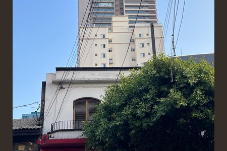 Apartamento para alugar com 95m², 2 quartos e sem vagaFachada