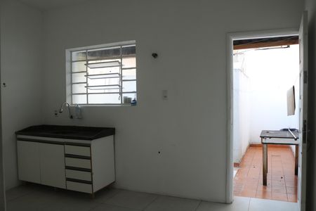 Apartamento para alugar com 95m², 2 quartos e sem vagaCozinha