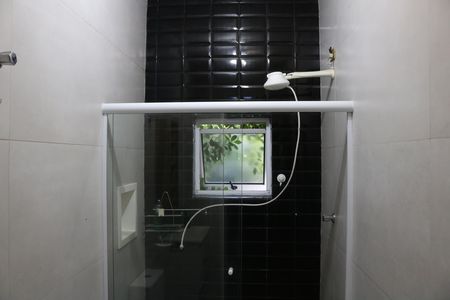 Apartamento para alugar com 95m², 2 quartos e sem vagaBanheiro