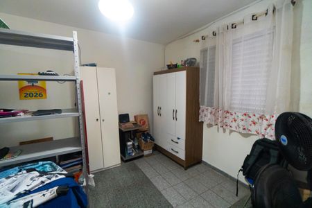 Casa 1 - Quarto de casa à venda com 2 quartos, 100m² em Cidade Domitila, São Paulo