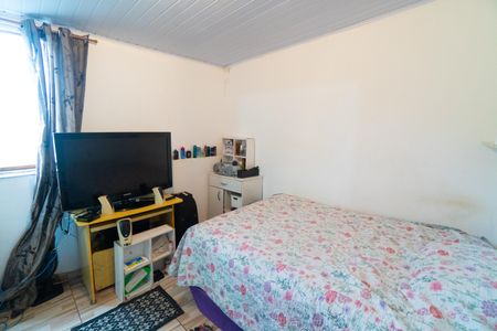 Casa à venda com 100m², 2 quartos e 2 vagas Casa à venda com 100m², 2 quartos e 2 vagasCasa 2 - Quarto