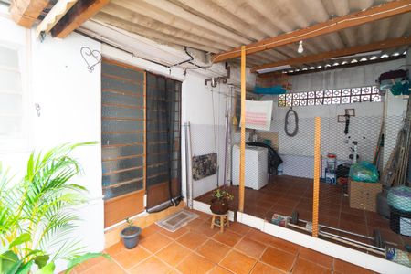 Casa 2 de casa à venda com 2 quartos, 100m² em Cidade Domitila, São Paulo