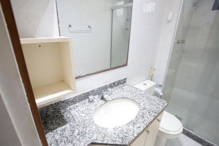 Apartamento à venda com 86m², 3 quartos e 2 vagasBanheiro da Suíte