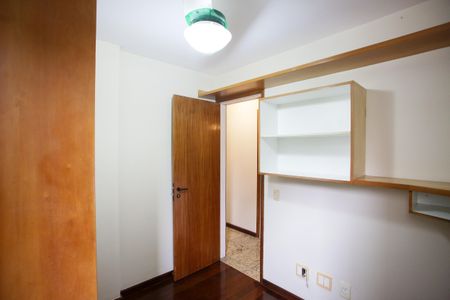 Apartamento à venda com 86m², 3 quartos e 2 vagasQuarto 3