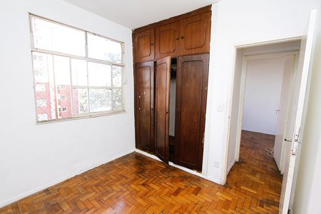 Quarto 2 de apartamento para alugar com 3 quartos, 60m² em Padre Eustáquio, Belo Horizonte