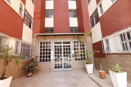 Apartamento para alugar com 60m², 3 quartos e 2 vagasFachada do bloco