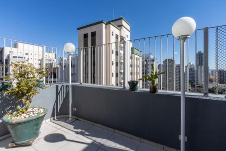 Apartamento à venda com 267m², 5 quartos e 3 vagas Apartamento à venda com 267m², 5 quartos e 3 vagasRooftop - TerraçoRooftop - Terraço